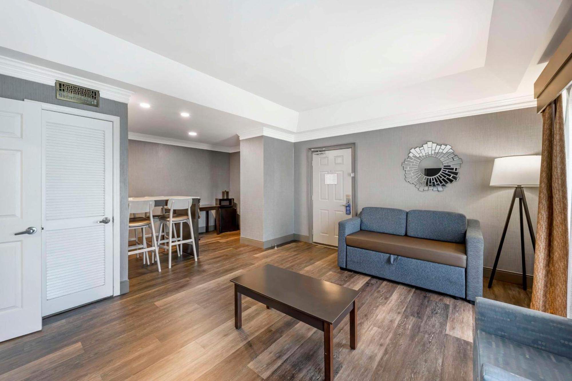 Best Western Brentwood Ngoại thất bức ảnh
